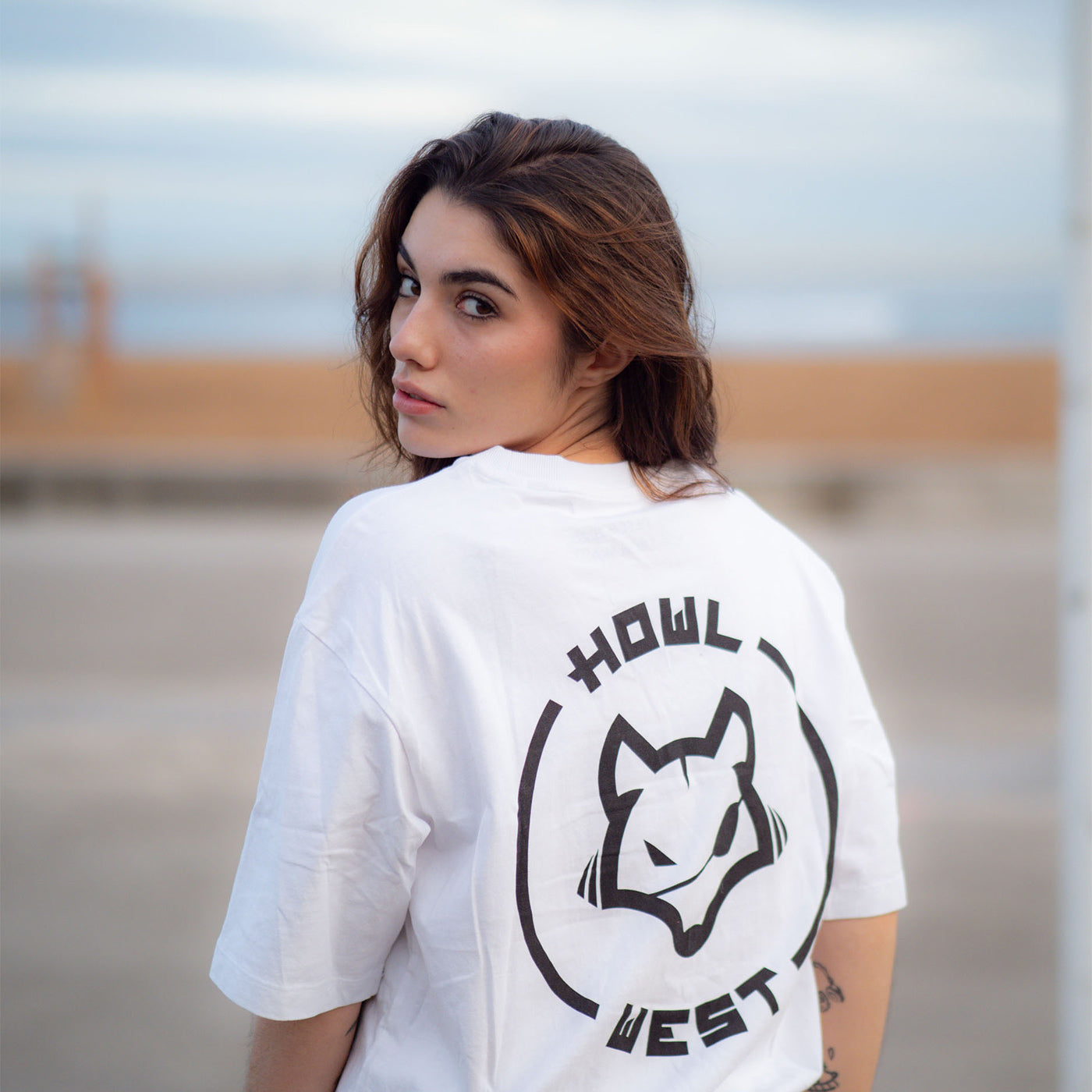 Camiseta Oversize Luna - Howl West
