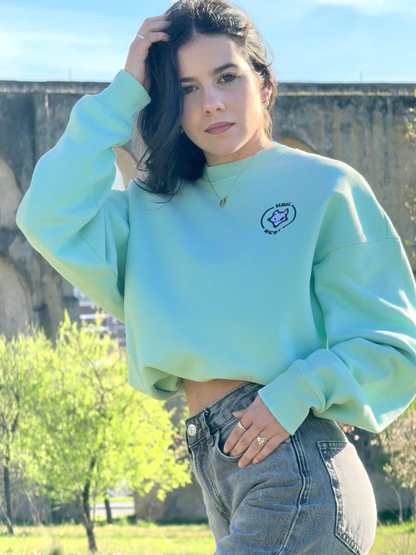 Sudadera Oversize Luna Nueva