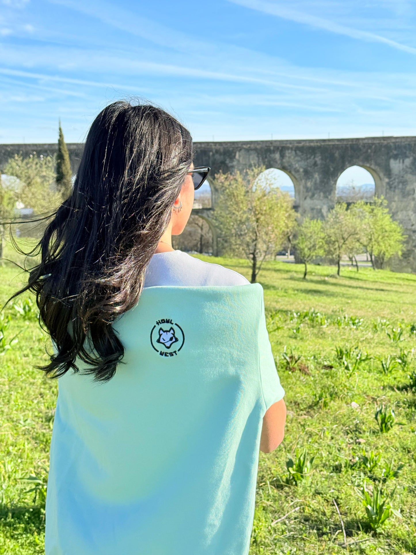 Sudadera Oversize Luna Nueva