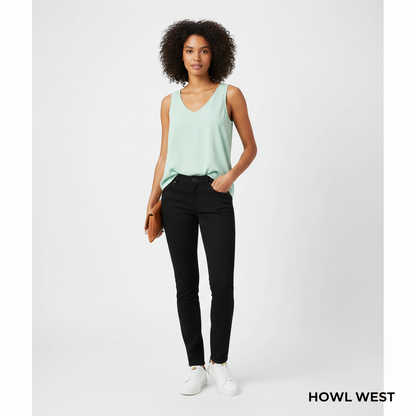 Pantalón Chino Urban Sostenible corte femenino Howl West